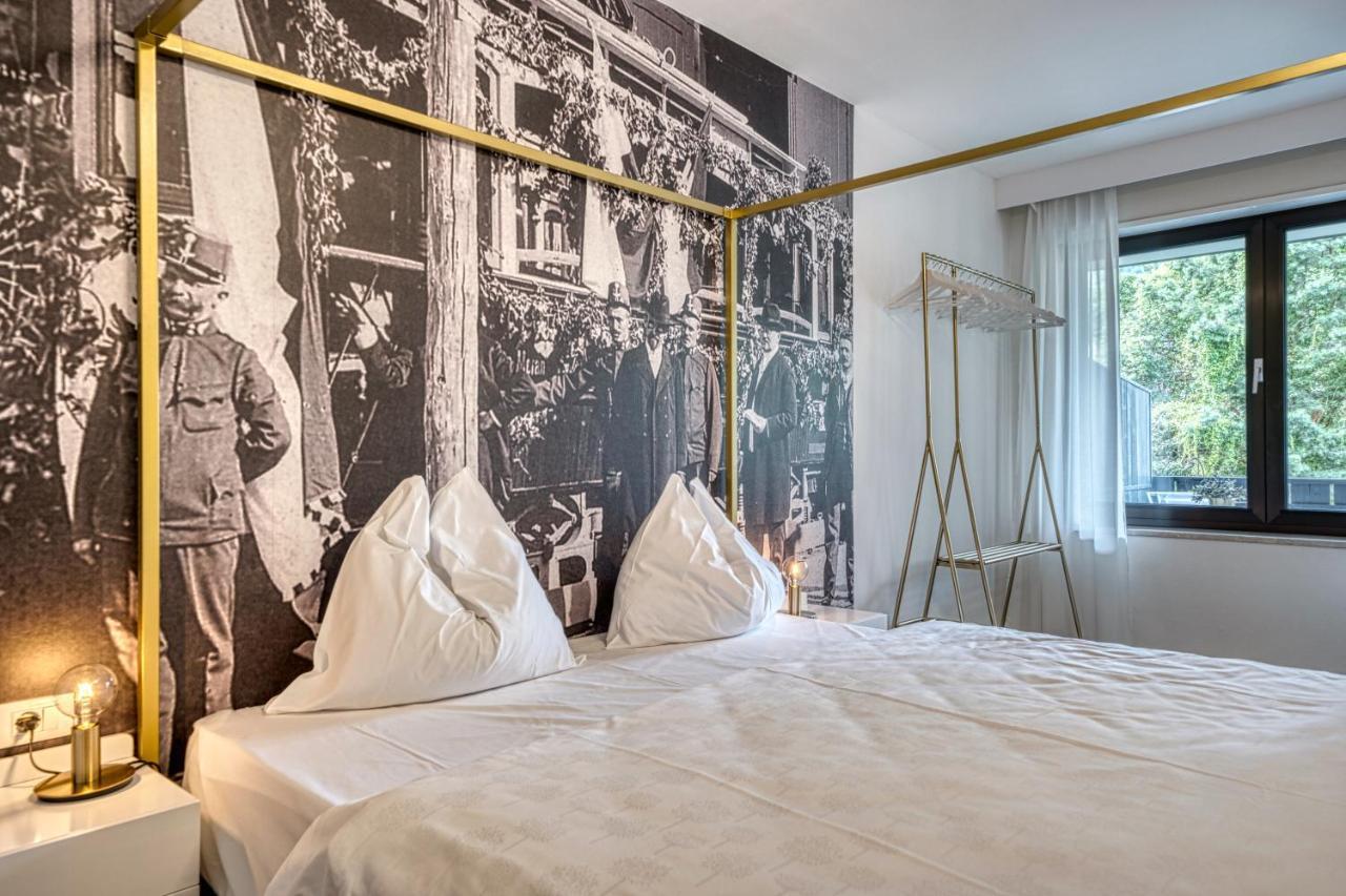 Goldfinger + Suites Лана Екстериор снимка